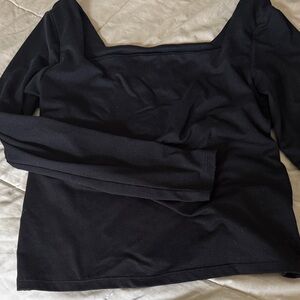 Black Long-Sleeve Square Neck Women's Top